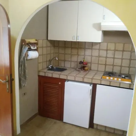 Bilocale Nel Centro Di Lägenhet